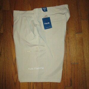 HUK Fishing NXTLVL Short XXL NWT
